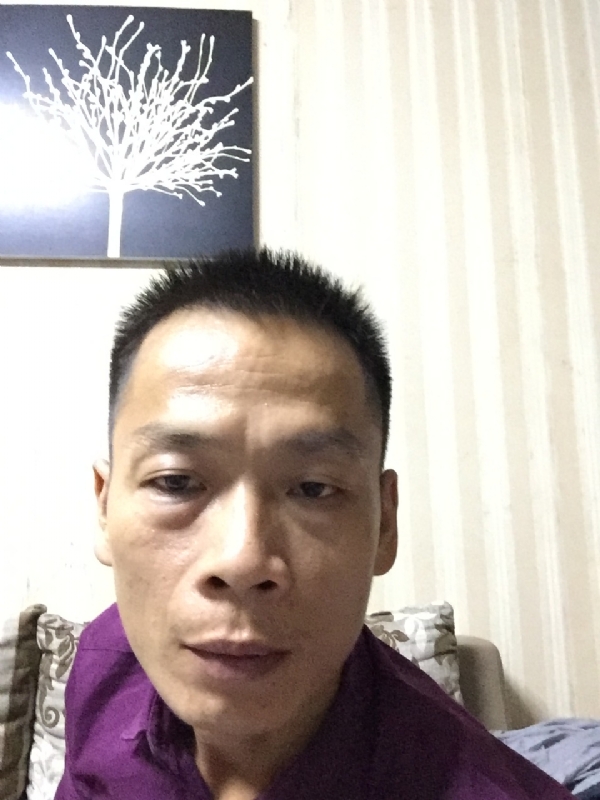 alongzhe的第一张照片--桂林相亲服务中心