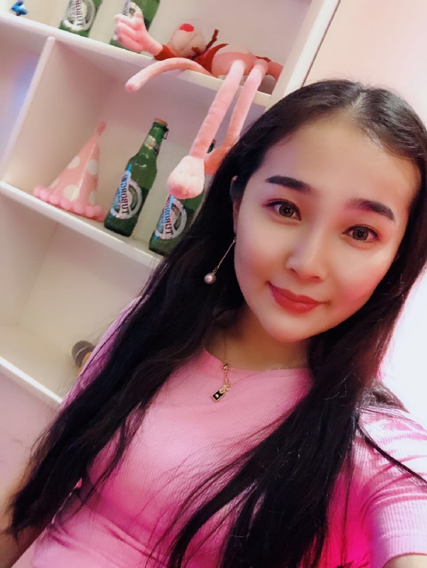 李雨菲的第一张照片--桂林相亲服务中心