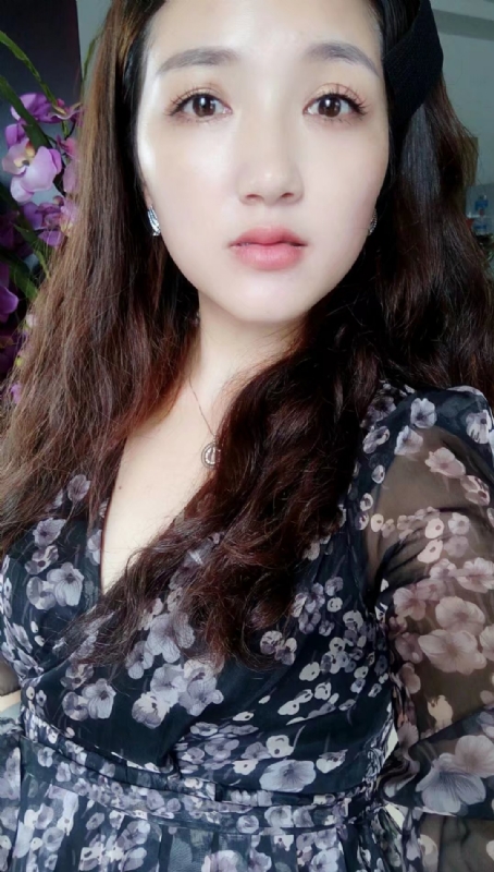 Jasmyn的第一张照片--桂林相亲服务中心