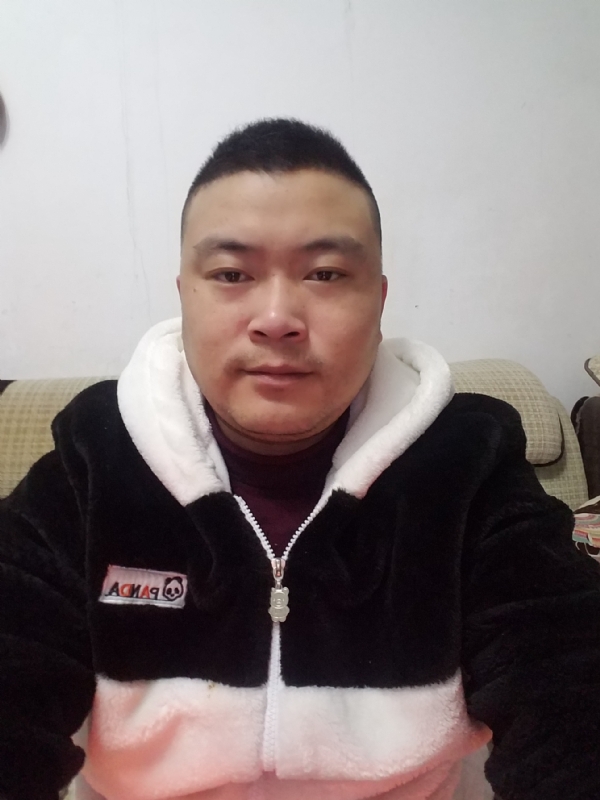 风的第一张照片--桂林相亲服务中心