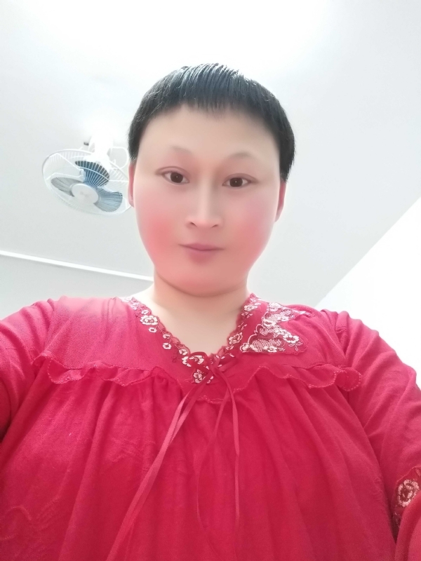 彩虹姐姐永不言弃的第一张照片--桂林相亲服务中心