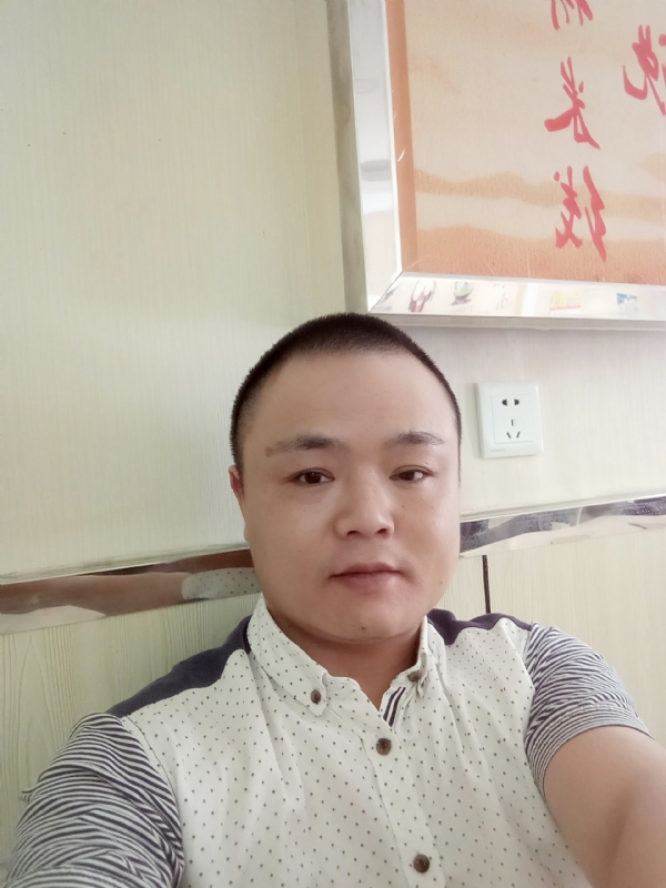 风云淡的第一张照片--桂林相亲服务中心