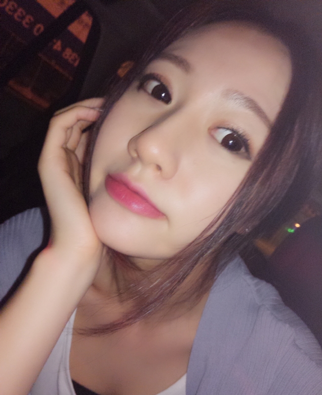 没有故事的女同学的第一张照片--桂林相亲服务中心