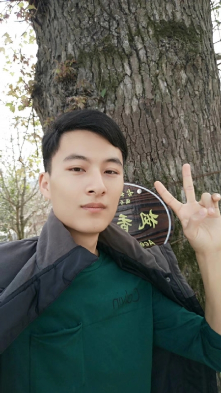 奎哥的第一张照片--桂林相亲服务中心