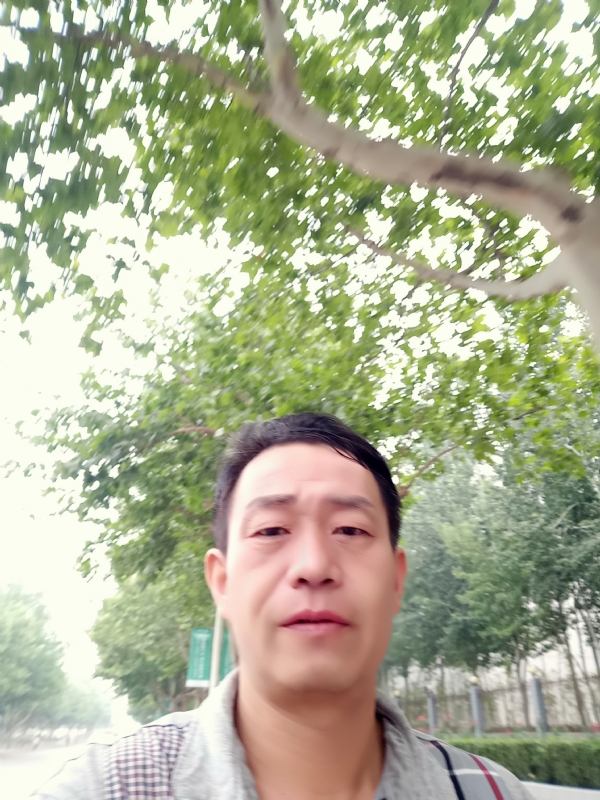 阳光的第一张照片--桂林相亲服务中心