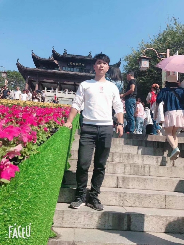 坦然的第二张照片--桂林相亲服务中心