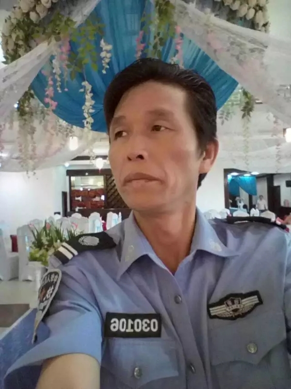 卧窗听雨的第二张照片--桂林相亲服务中心