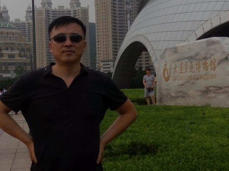豁达的第一张照片--桂林相亲服务中心