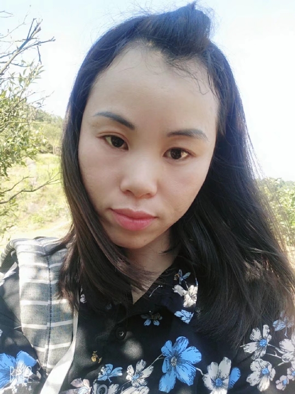 英英的第一张照片--桂林相亲服务中心
