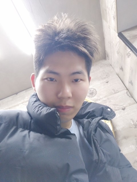 郑小五的第一张照片--桂林相亲服务中心