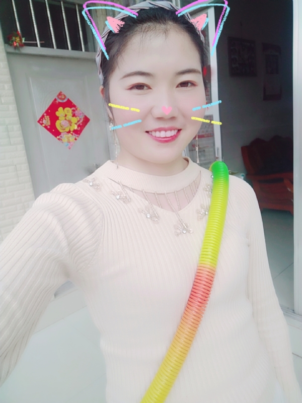 芷宁的第一张照片--桂林相亲服务中心