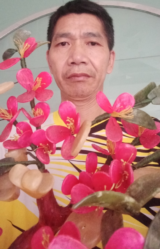 南雄相亲网的第一张照片--桂林相亲服务中心