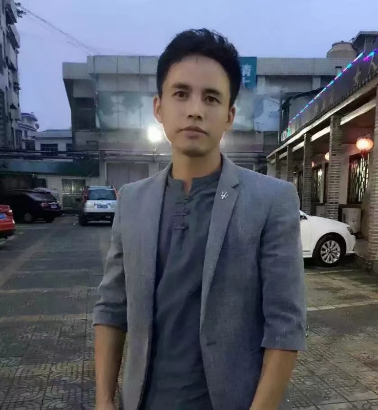 华谢的第一张照片--桂林相亲服务中心