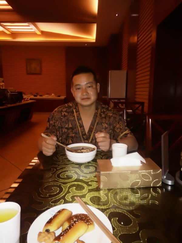 会飞的鱼的第一张照片--桂林相亲服务中心