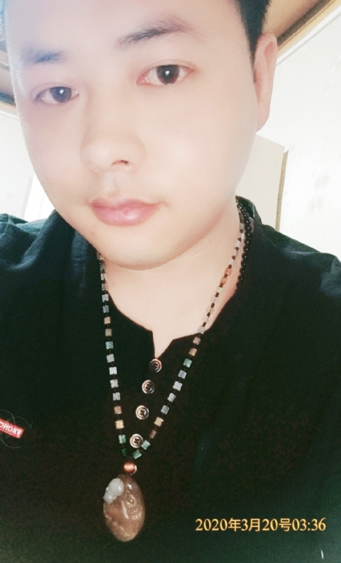 滴水成沙的第一张照片--桂林相亲服务中心