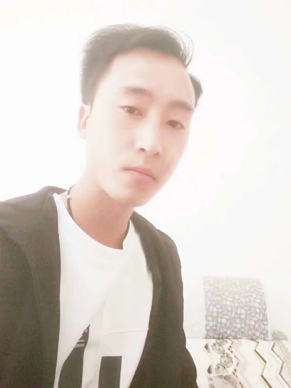 萧艺的第一张照片--桂林相亲服务中心