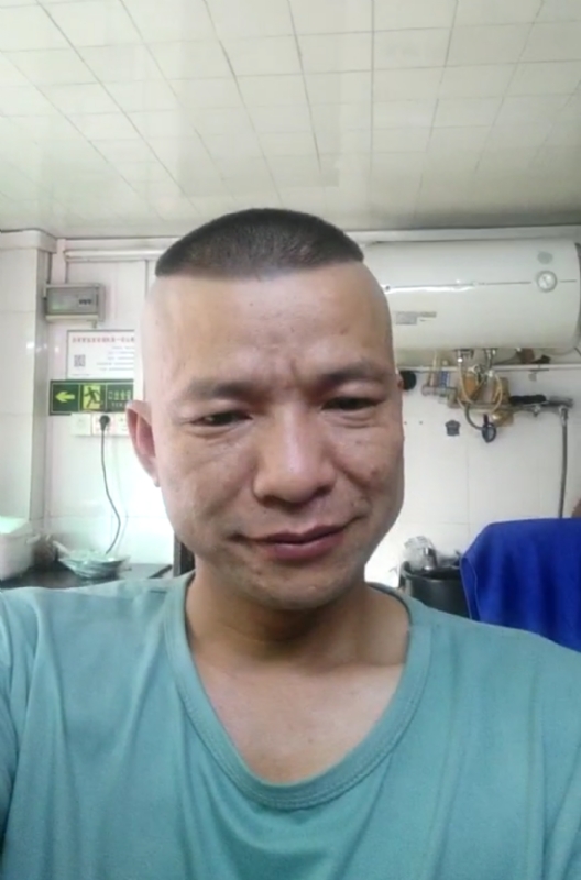 自创生涯的第一张照片--桂林相亲服务中心