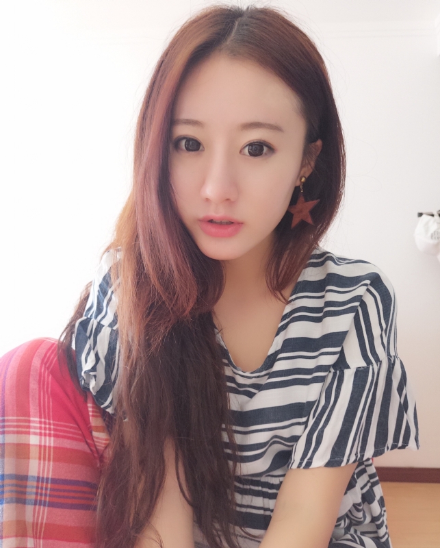 妮妮的第二张照片--桂林相亲服务中心