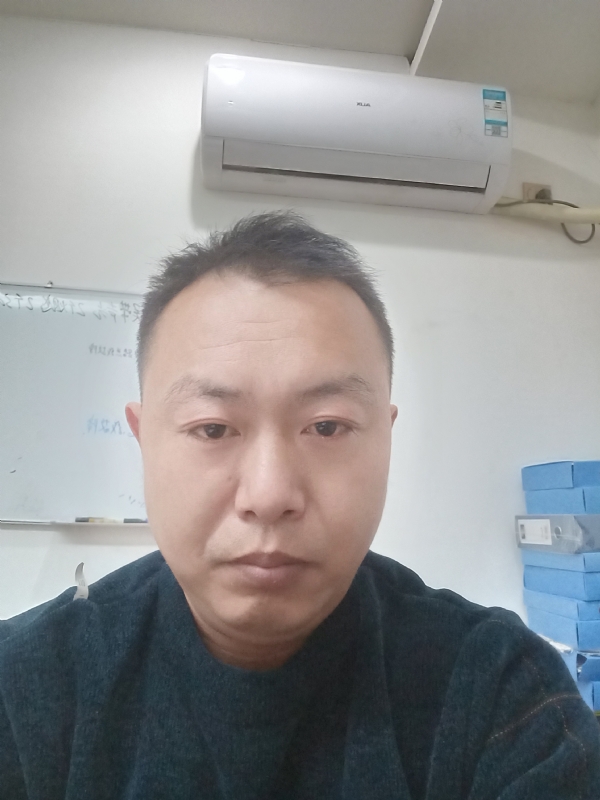 寻找另一半的第一张照片--桂林相亲服务中心