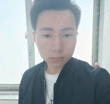 人在旅途的第一张照片--桂林相亲服务中心