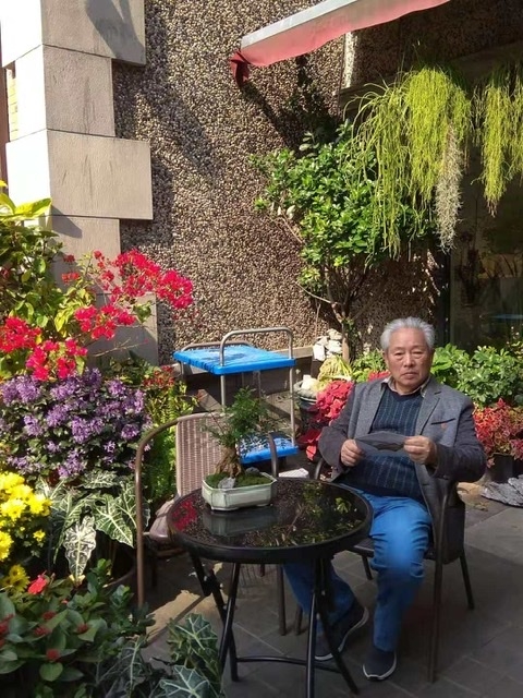 胡敬元的第二张照片--桂林相亲服务中心