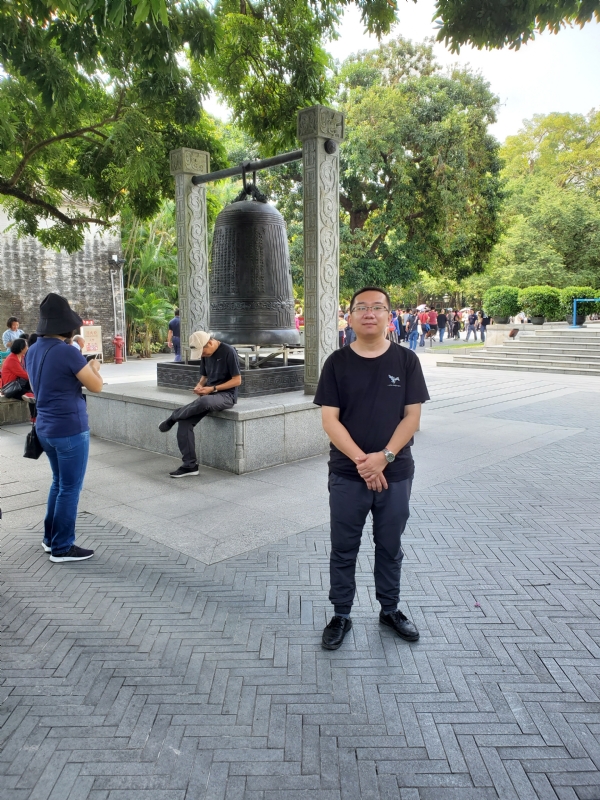 杨昊的第一张照片--桂林相亲服务中心