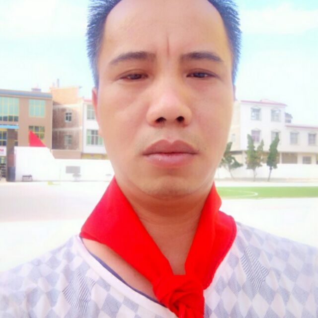 留守男人的第一张照片--桂林相亲服务中心