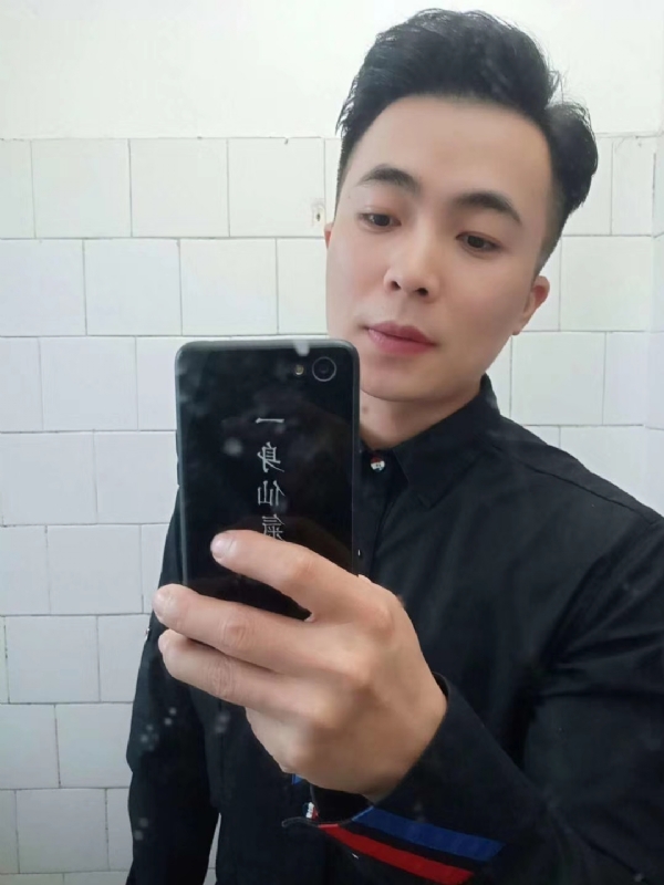 画地为牢的第二张照片--桂林相亲服务中心