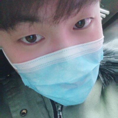 大学生的第一张照片--桂林相亲服务中心