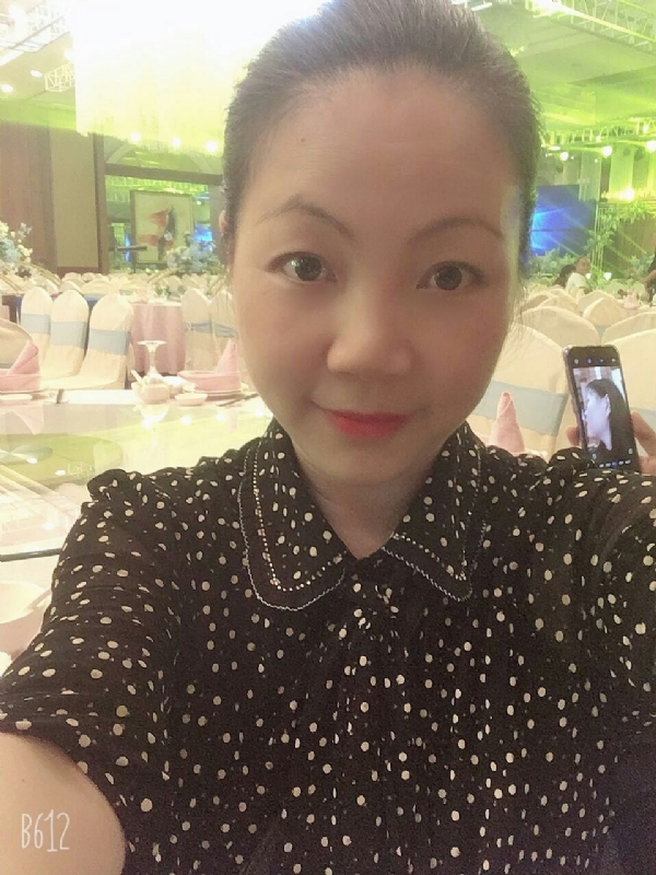 泡沫的第一张照片--桂林相亲服务中心