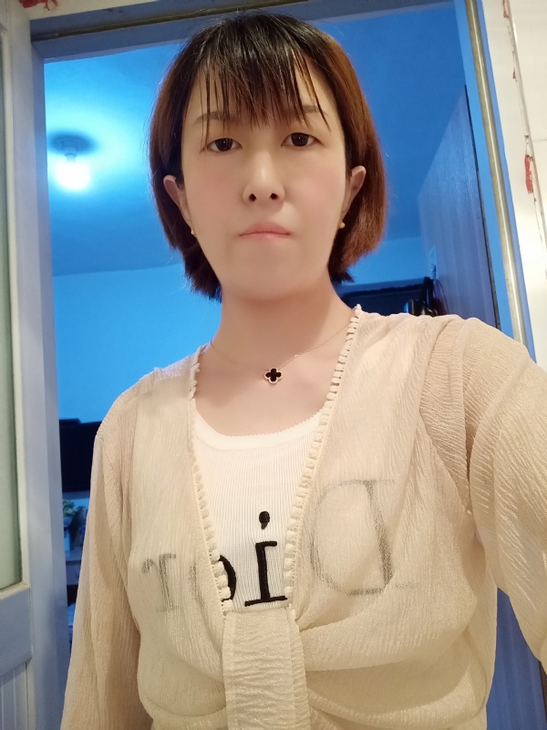 芬儿的第一张照片--桂林相亲服务中心