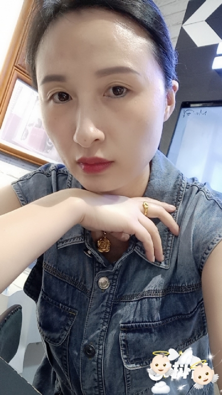桃子的第三张照片--桂林相亲服务中心