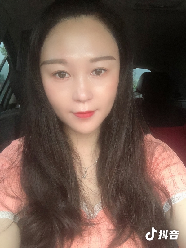 云云的第一张照片--桂林相亲服务中心