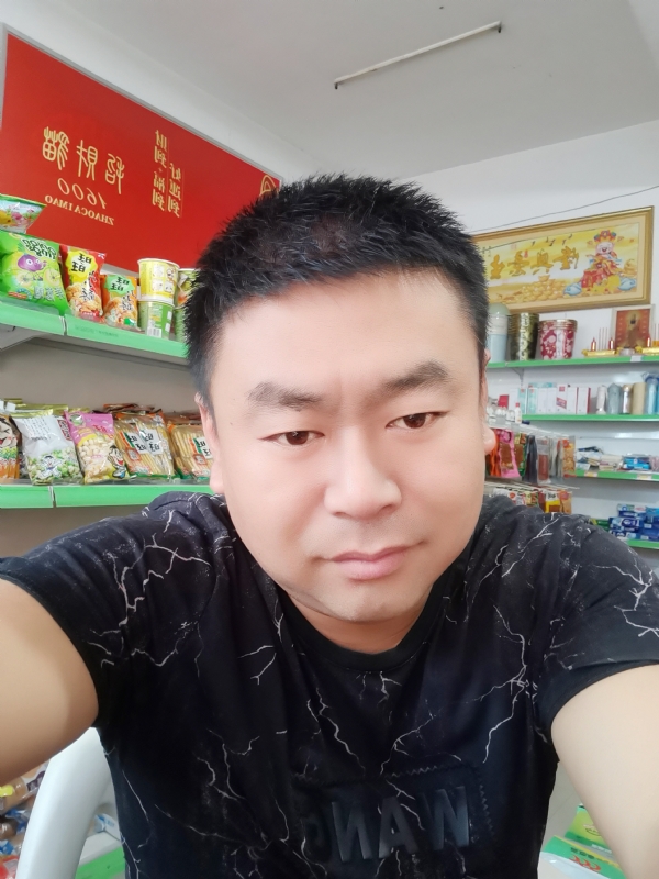 麻辣香锅的第一张照片--桂林相亲服务中心