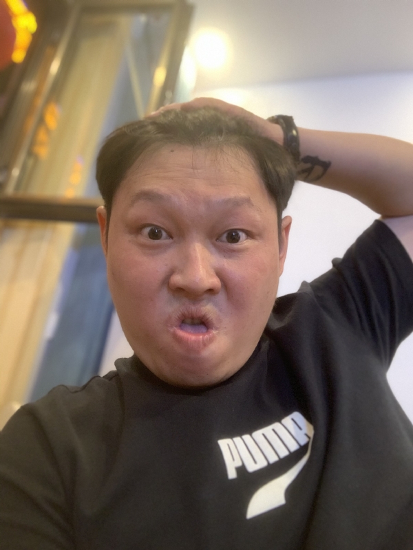 飞飞的第一张照片--桂林相亲服务中心