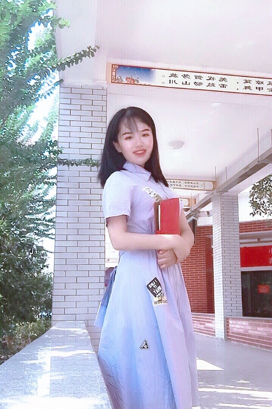Molly的第二张照片--桂林相亲服务中心