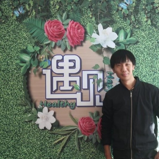 影视人~混爷张的第二张照片--桂林相亲服务中心