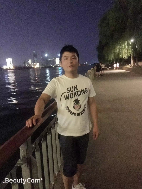 古月的第一张照片--桂林相亲服务中心
