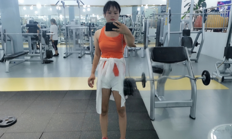 爱你的妞的第一张照片--桂林相亲服务中心