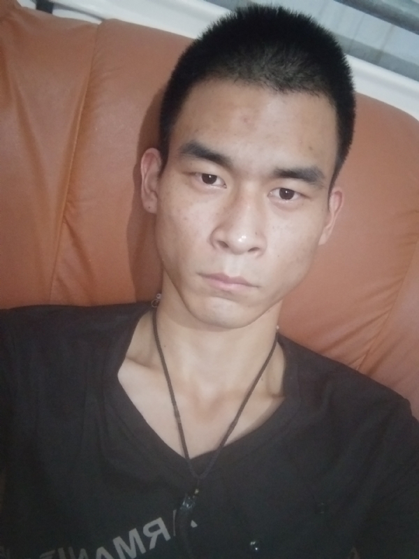 单身狗一枚的第三张照片--桂林相亲服务中心