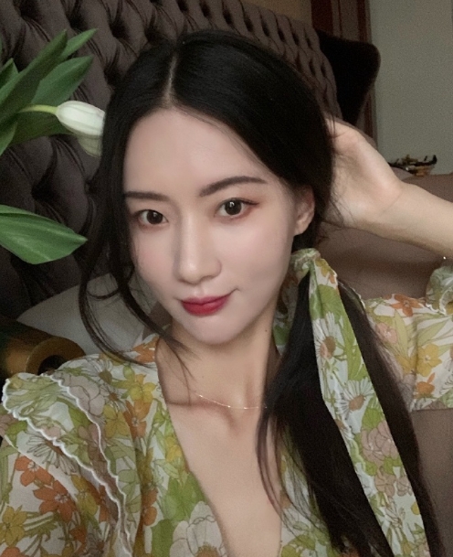 倾城的第一张照片--桂林相亲服务中心