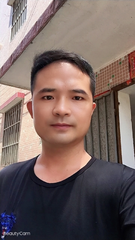 言飞的第一张照片--桂林相亲服务中心
