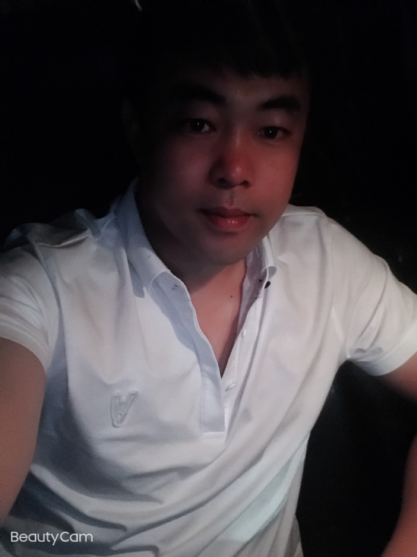 张苹果的第一张照片--桂林相亲服务中心