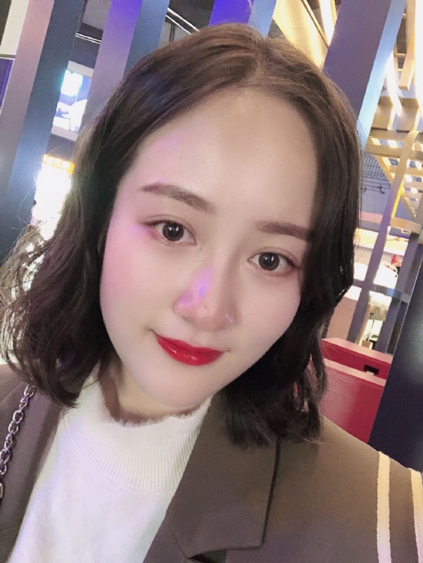米苏娜娜的第一张照片--桂林相亲服务中心