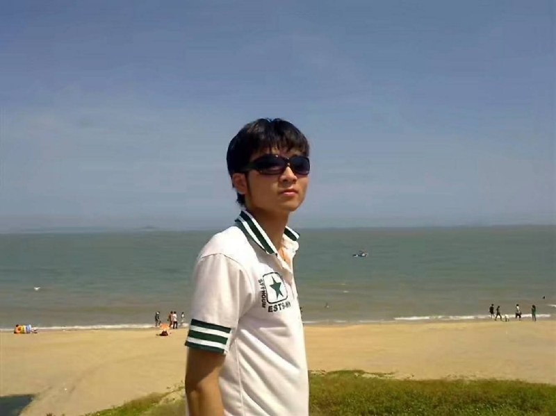 阿俊的第一张照片--桂林相亲服务中心