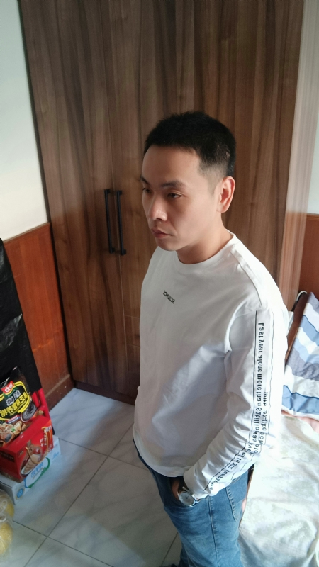没有蜡笔的小航的第一张照片--桂林相亲服务中心