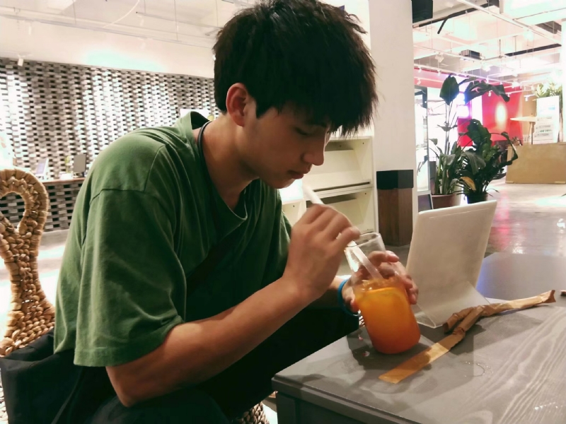 一花一世界的第二张照片--桂林相亲服务中心