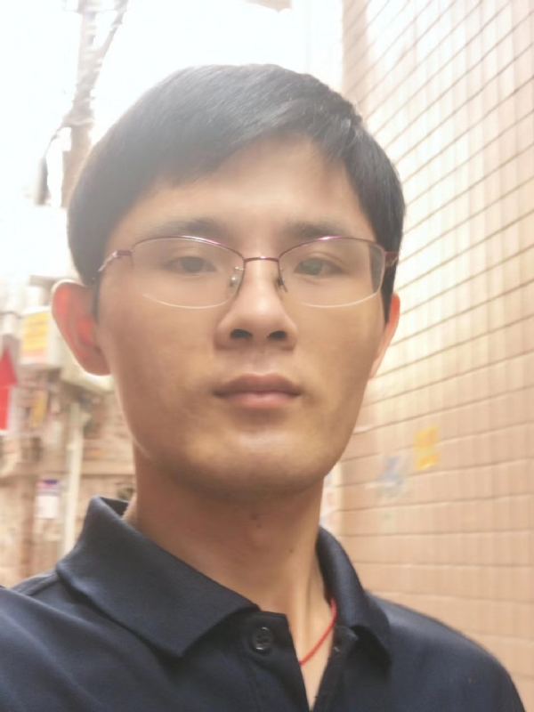 陈海坚的第一张照片--桂林相亲服务中心