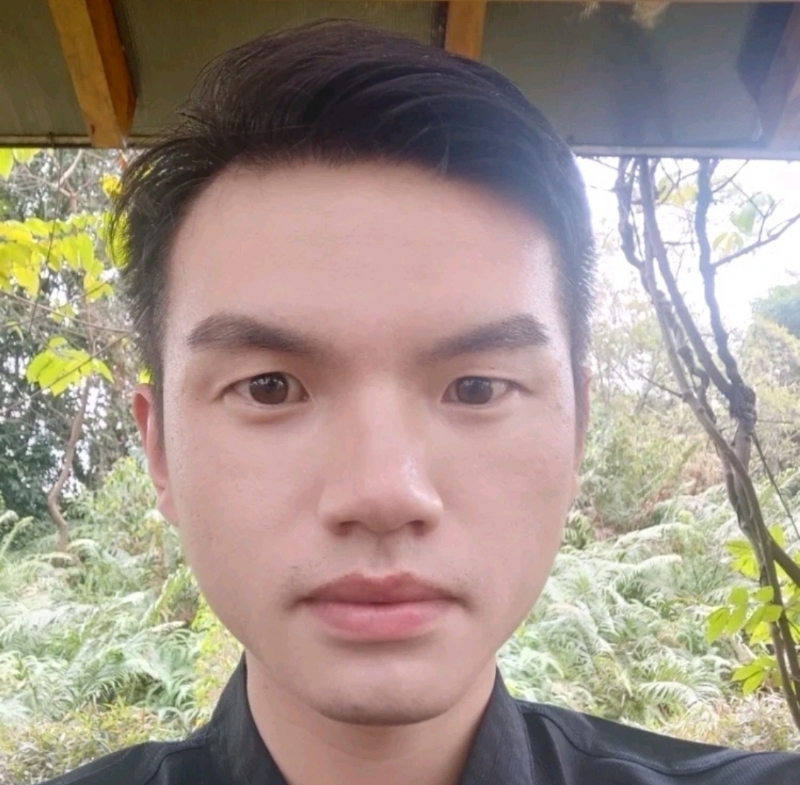 彬彬有礼的第一张照片--桂林相亲服务中心