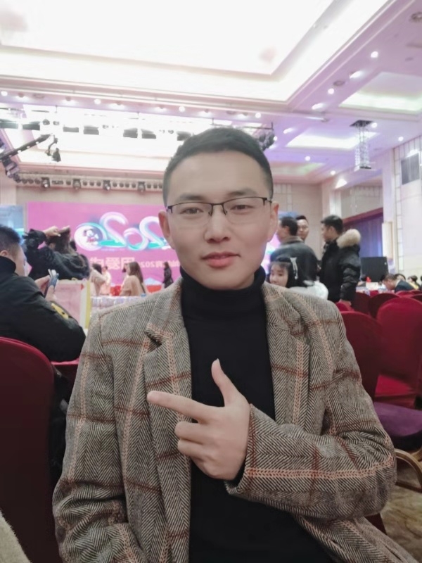 遇见不一样的自己的第一张照片--桂林相亲服务中心